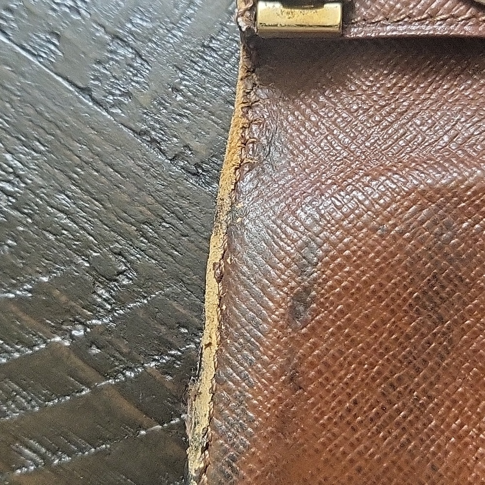 Louis vuitton 6-key holder - Picture 9 of 15